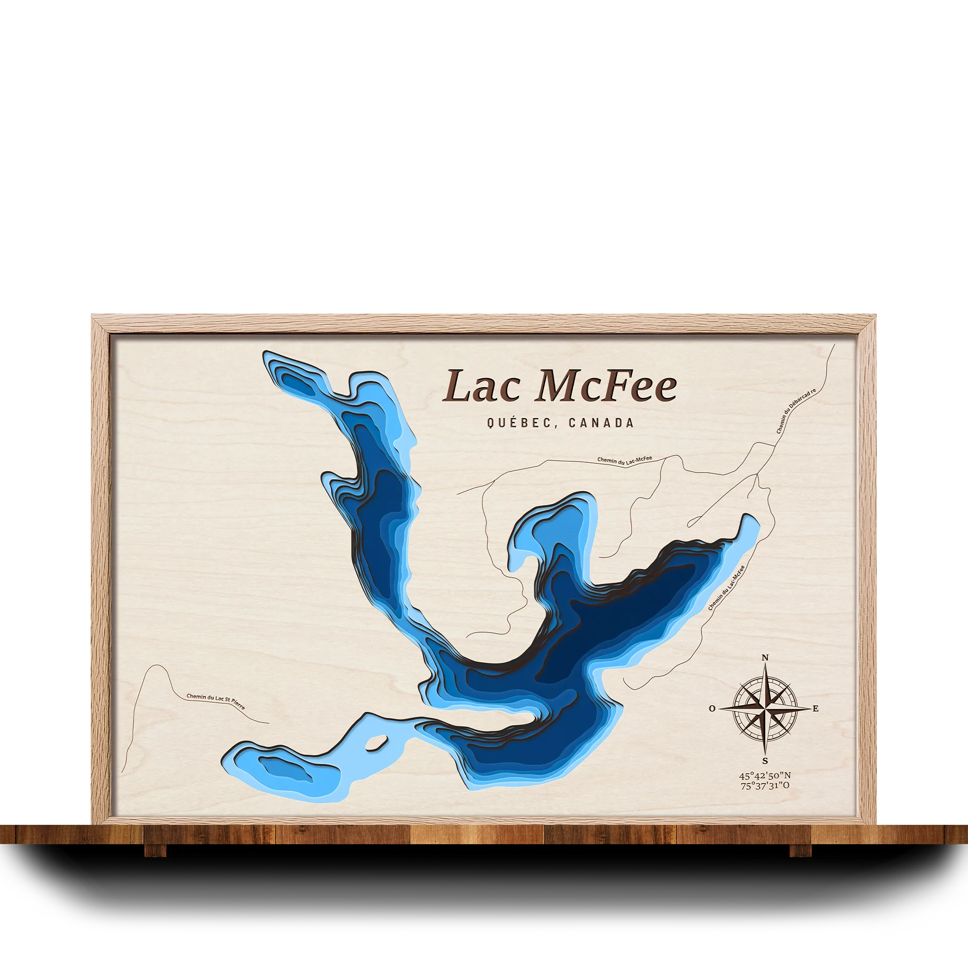 Handcrafted 3D wooden map of Lac McFee Québec, 7 water levels and oak frame